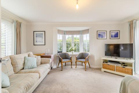 2 Abrahams Close, Amersham, HP7 9FA