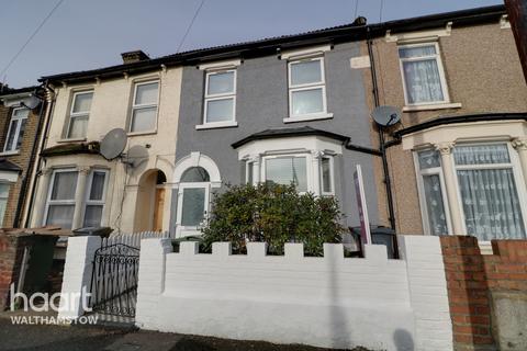 210 Queens Road, Walthamstow, London, E17 8PL