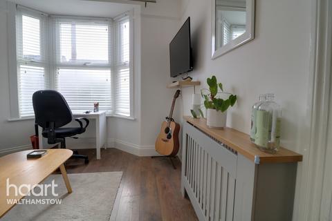 210 Queens Road, Walthamstow, London, E17 8PL