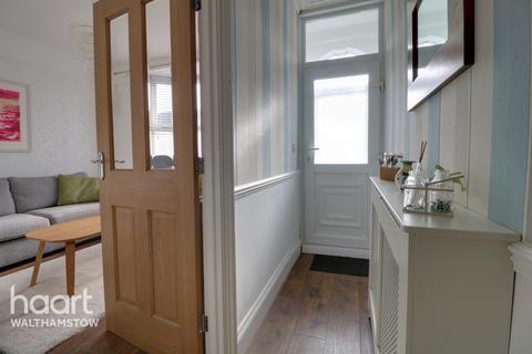 210 Queens Road, Walthamstow, London, E17 8PL
