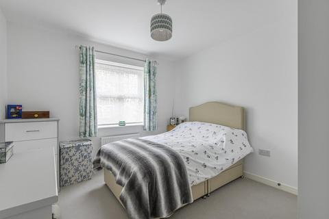 Flat 1, Oxford House, 10 Wells View Drive, Bromley, BR2 9UL