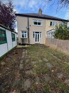 3 bedroom semi-detached house to rent, SHIPLEY, BD18