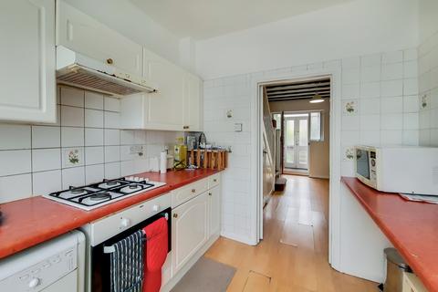 40 Dagmar Avenue, Wembley, HA9 8DF
