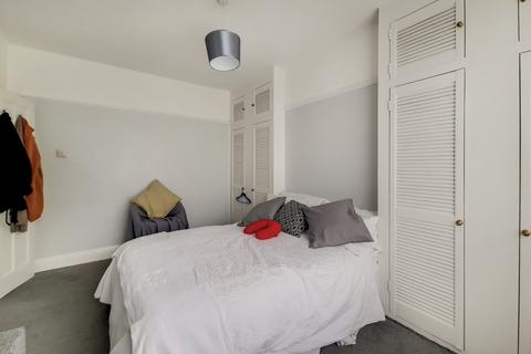 40 Dagmar Avenue, Wembley, HA9 8DF