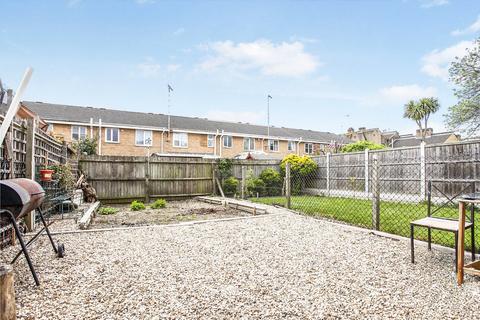 undefined, Vicarage Road, London, E15