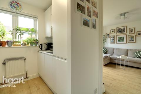35 Stonefield, Bar Hill, Cambridge, CB23 8TB