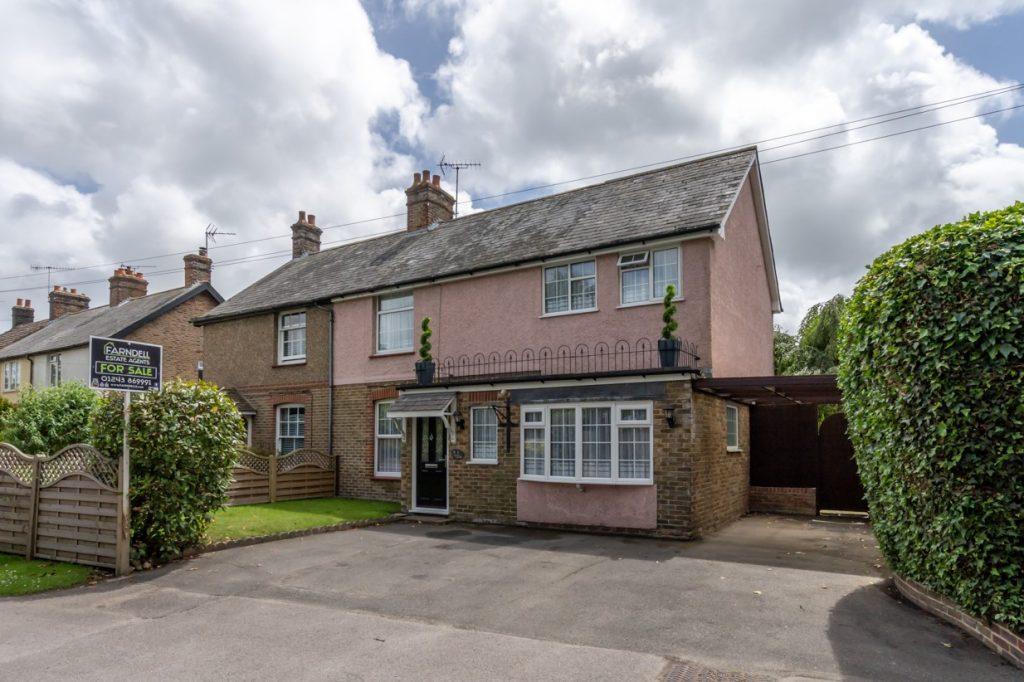 Elmtree Cottages, Nyton Road, Westergate, Chichester, West Sussex. PO20