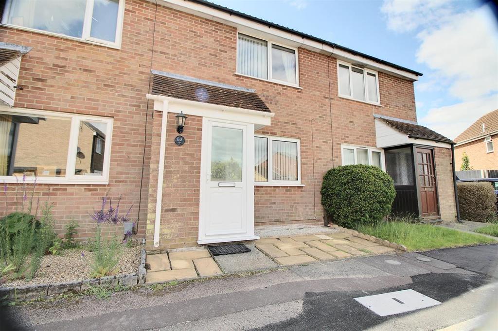AMDERLEY DRIVE, EATON, NORWICH 2 bed townhouse £250,000