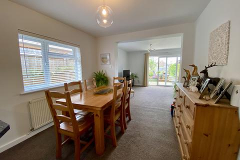 83 Broad Road, Eastbourne, BN20 9QX