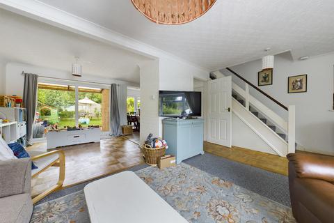 11 Blanford Walk, Cambridge, CB4 3NQ