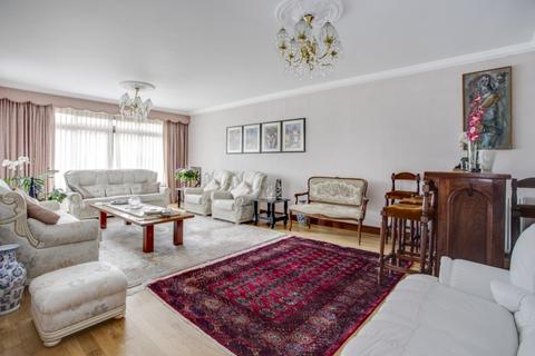 10 Paines Lane, Pinner, HA5 3DQ