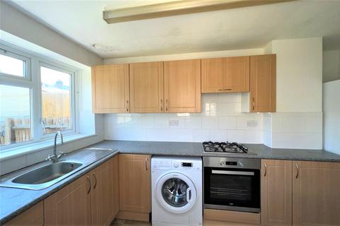 5 Banstead Way, Wallington, SM6 8NZ