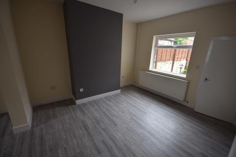 2 bedroom terraced house to rent, Munro Street, Stoke-on-Trent