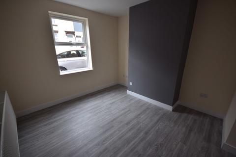 2 bedroom terraced house to rent, Munro Street, Stoke-on-Trent