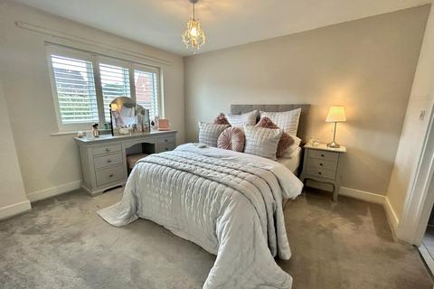 8 Beech Lane, Shirley, Solihull, B90 1FW