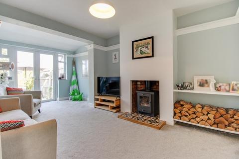 81 Walcot Road, Swindon, SN3 1BY
