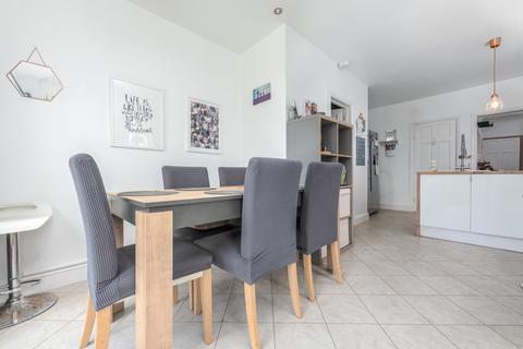 9 Springfield Gardens, Morganstown, Cardiff, CF15 8LP