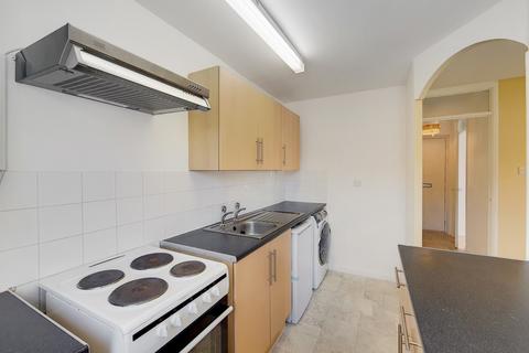 1 bedroom apartment to rent, Georgia Road, New Malden