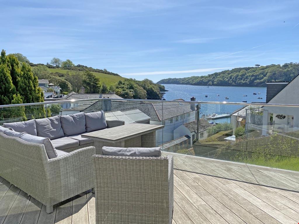 Helford Passage, Cornwall 5 bed detached house £1,650,000