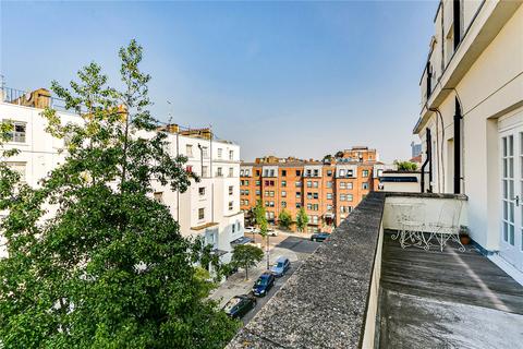 1 bedroom flat for sale, Pinehurst Court, 1-3 Colville Gardens, London