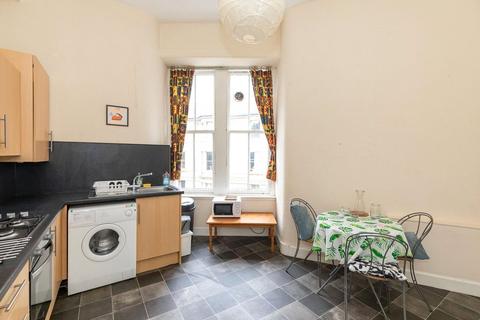 3 bedroom flat to rent, Bruntsfield Place, Edinburgh, EH10