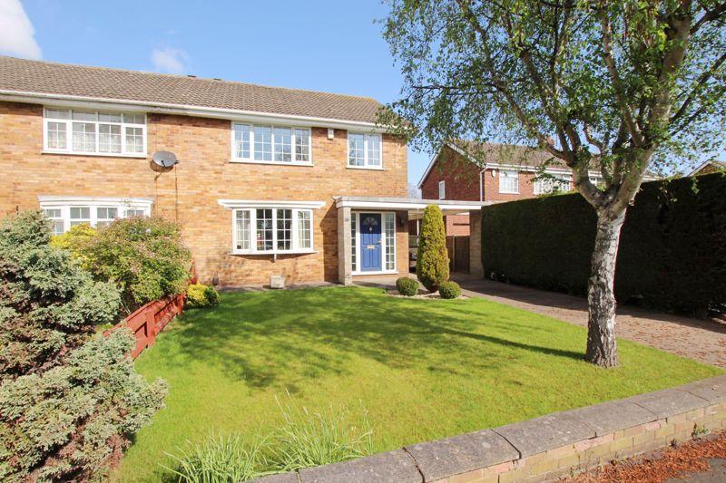 Winslow Drive, Immingham 3 bed semidetached house £165,000