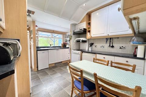 3 bedroom detached bungalow for sale, 12TH Avenue, Humberston Fitties