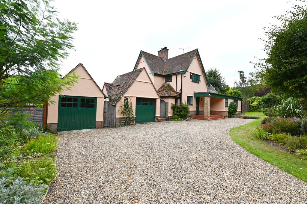 belstead-road-ipswich-ip2-4-bed-detached-house-850-000