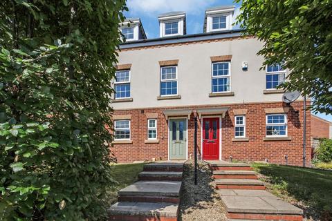 4 Chestnut Crescent, Kendray, Barnsley, S70 3NW