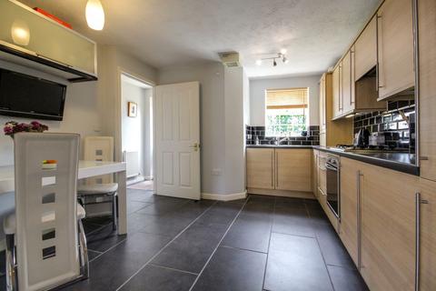 4 Chestnut Crescent, Kendray, Barnsley, S70 3NW