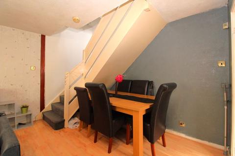 77 Bentley Lane, Walsall, WS2 8SS