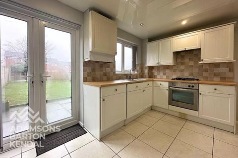 2 bedroom semi-detached house to rent, Burdett Avenue, Norden, Rochdale OL12 7QU