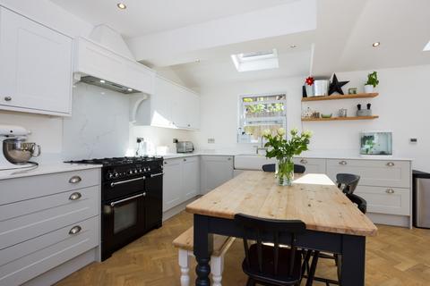 17 Hamilton Road, Sidcup, DA15 7HB