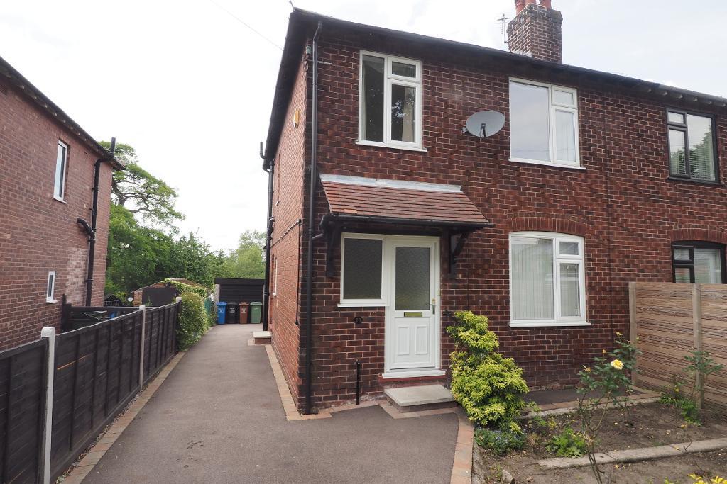 Norwood Avenue, High Lane, Stockport, Cheshire, SK6 8BJ 3 bed semi