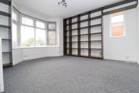 111 Barton Road, Luton, LU3 2BL