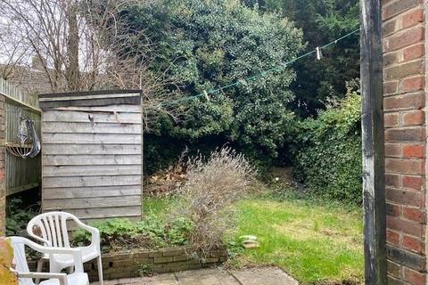 74 Doveney Close, Orpington, BR5 3WF