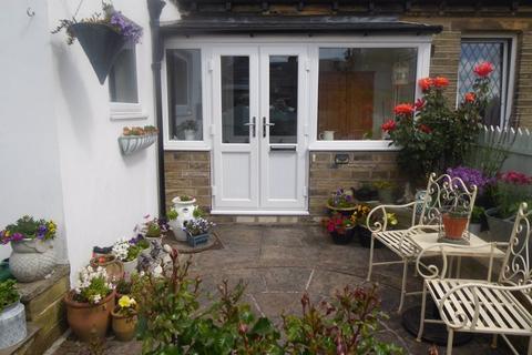 1 Crest View, Brighouse, HD6 2QH