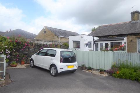 1 Crest View, Brighouse, HD6 2QH