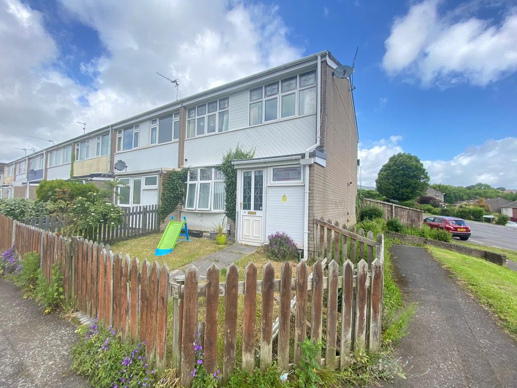 Greenmeadow Way, Cwmbran, 3 bed end of terrace house £800 pcm (£185 pw)