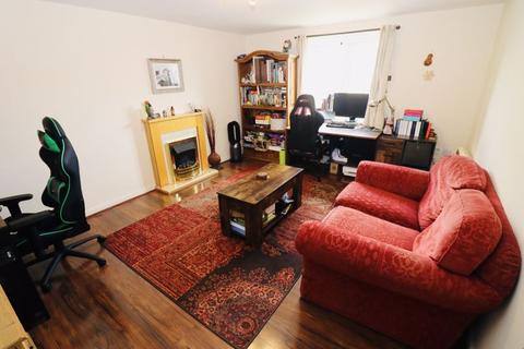 125 Bristol South End, Bristol, BS3 5BL