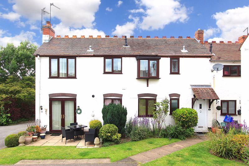 WOMBOURNE, Nailers Row 1 bed apartment £600 pcm (£138 pw)