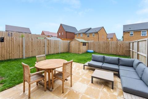 28 Dudcote Field, Didcot, OX11 6JN