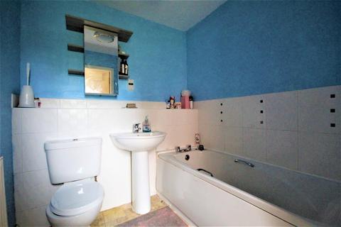14 Bridge Close, Church Fenton, Tadcaster, LS24 9GZ