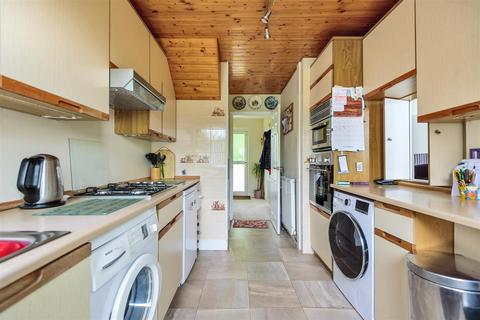 13 Cherry Tree Walk, Tadcaster, LS24 9HS