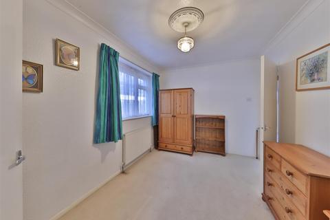 26 Crossways, York, YO10 5JQ