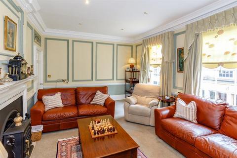 4 bedroom townhouse for sale, 1 Stonegate Court, Blake Street, York