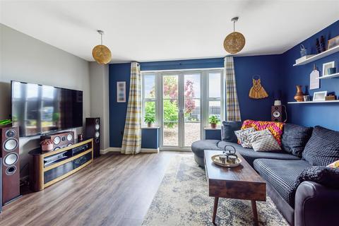 79 Sandwath Drive, Church Fenton, Tadcaster, LS24 9US