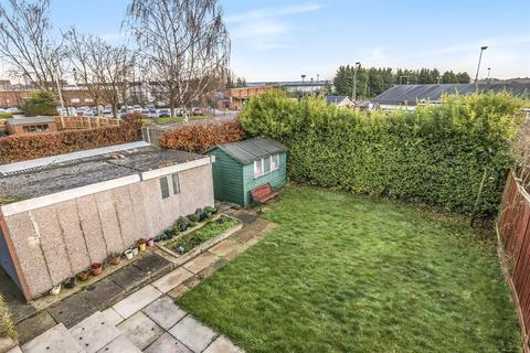24 Queens Gardens, Tadcaster, LS24 9HD
