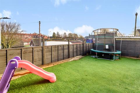 19 Ash Tree Walk, Tadcaster, LS24 9HW