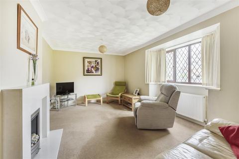 9 Cedar Drive, Tadcaster, LS24 9TJ